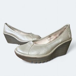Fly London Yoko Wedge Shoes Metallic Women's Size 36